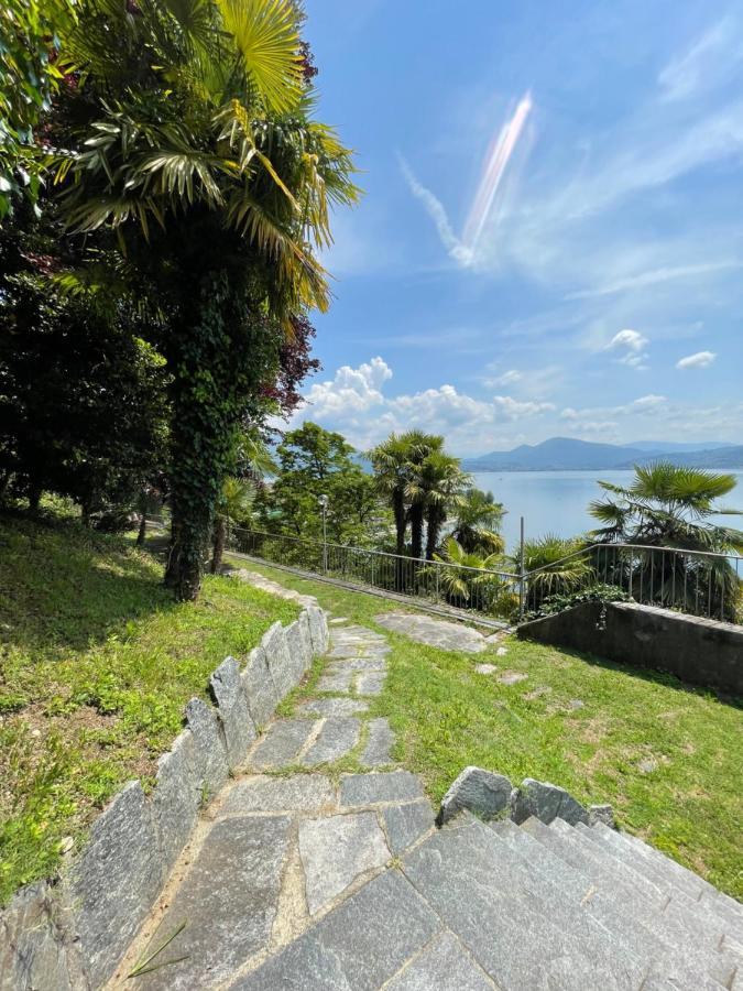 Villa Angelina Guest House カンネロ・リヴィエーラ エクステリア 写真