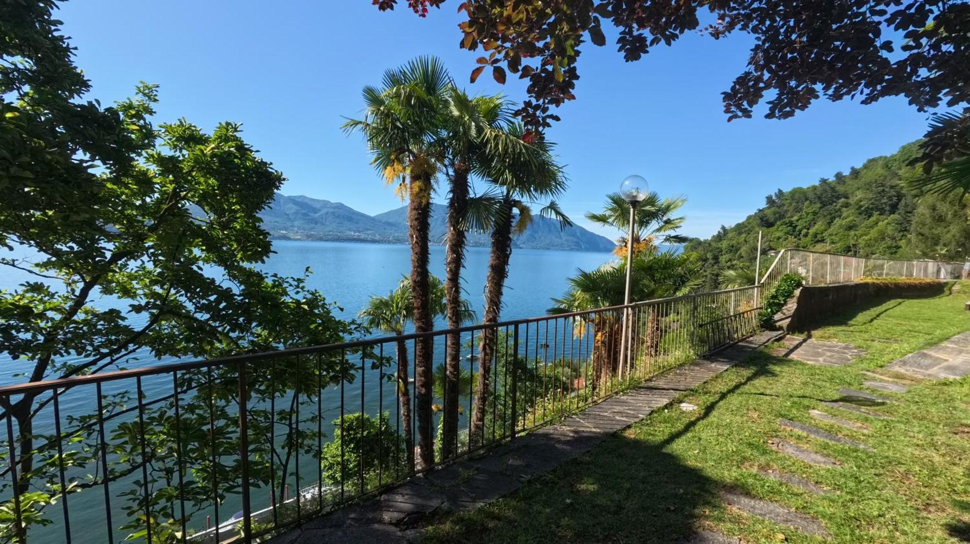 Villa Angelina Guest House カンネロ・リヴィエーラ エクステリア 写真