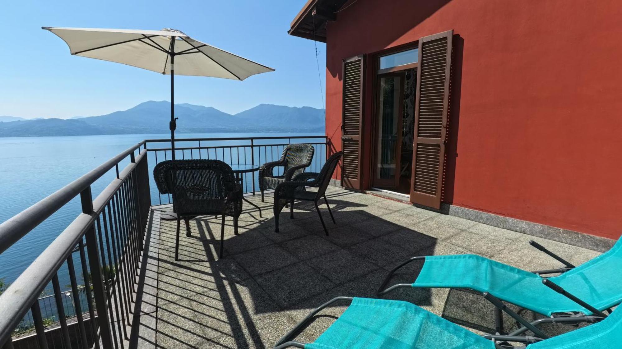 Villa Angelina Guest House カンネロ・リヴィエーラ エクステリア 写真