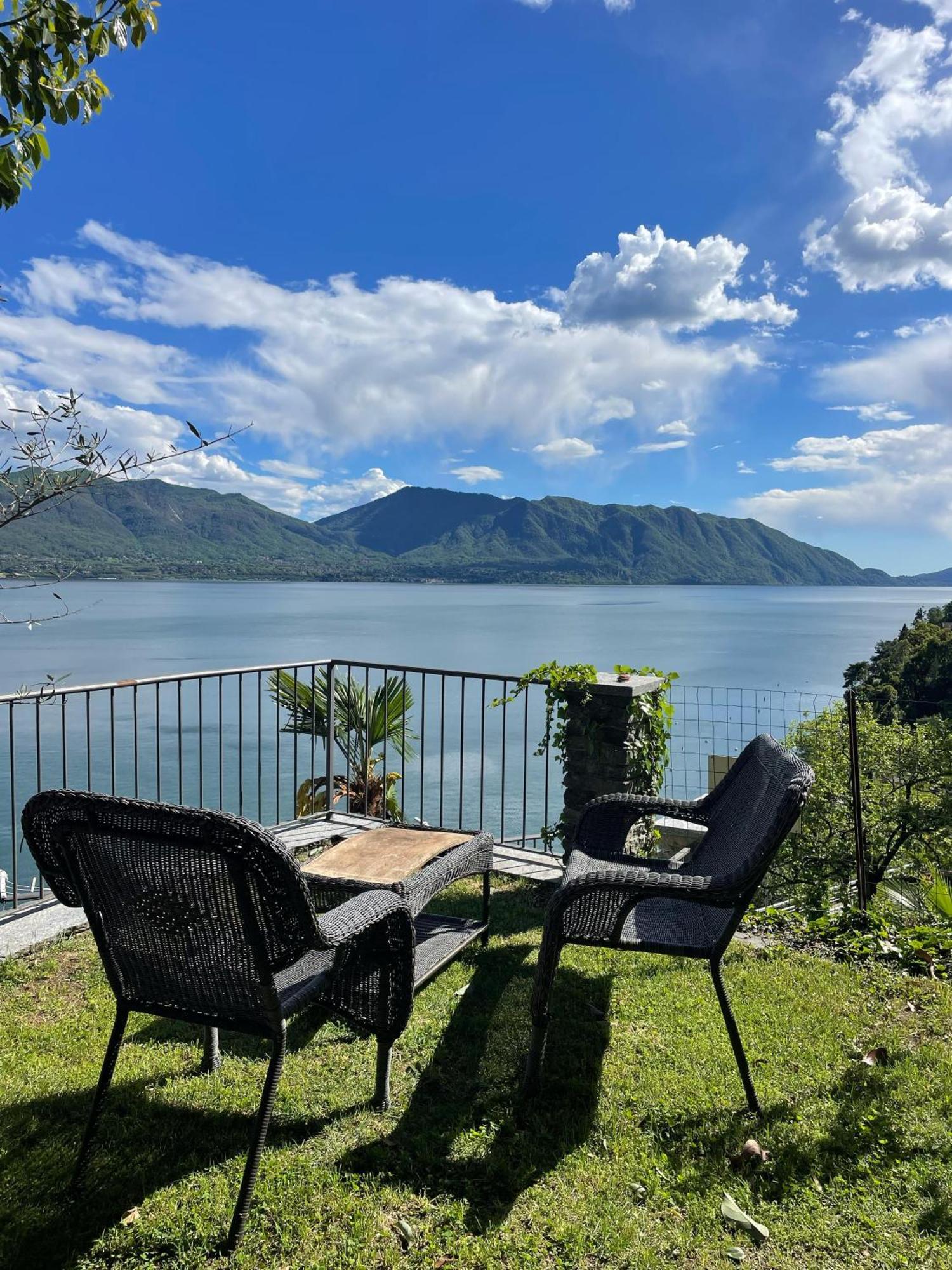 Villa Angelina Guest House カンネロ・リヴィエーラ エクステリア 写真