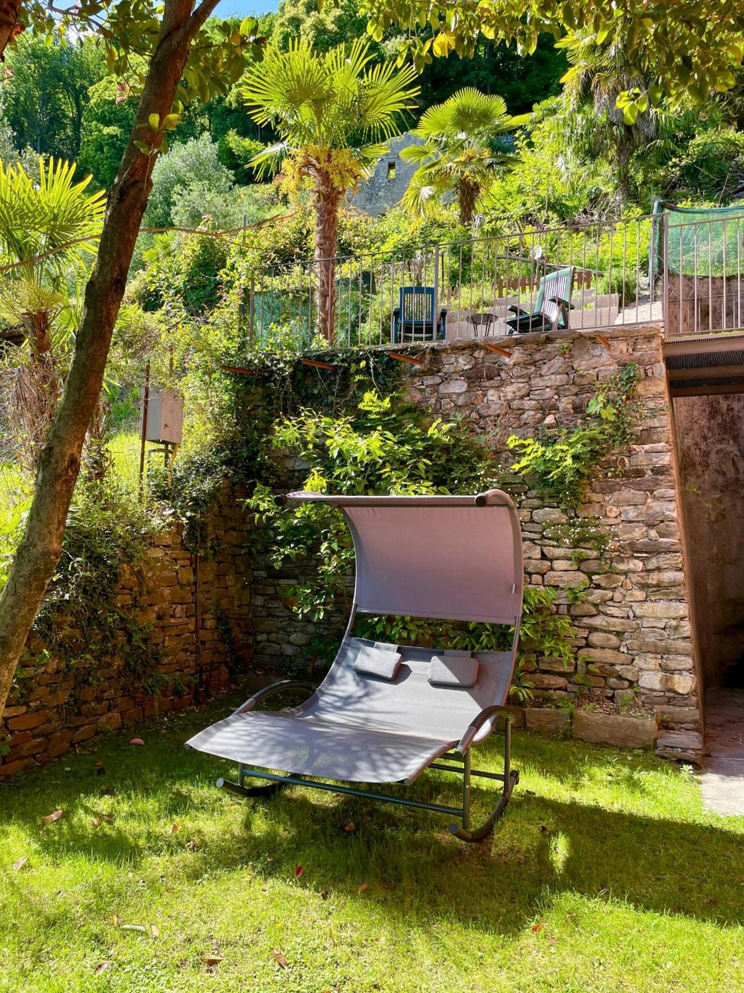 Villa Angelina Guest House カンネロ・リヴィエーラ エクステリア 写真