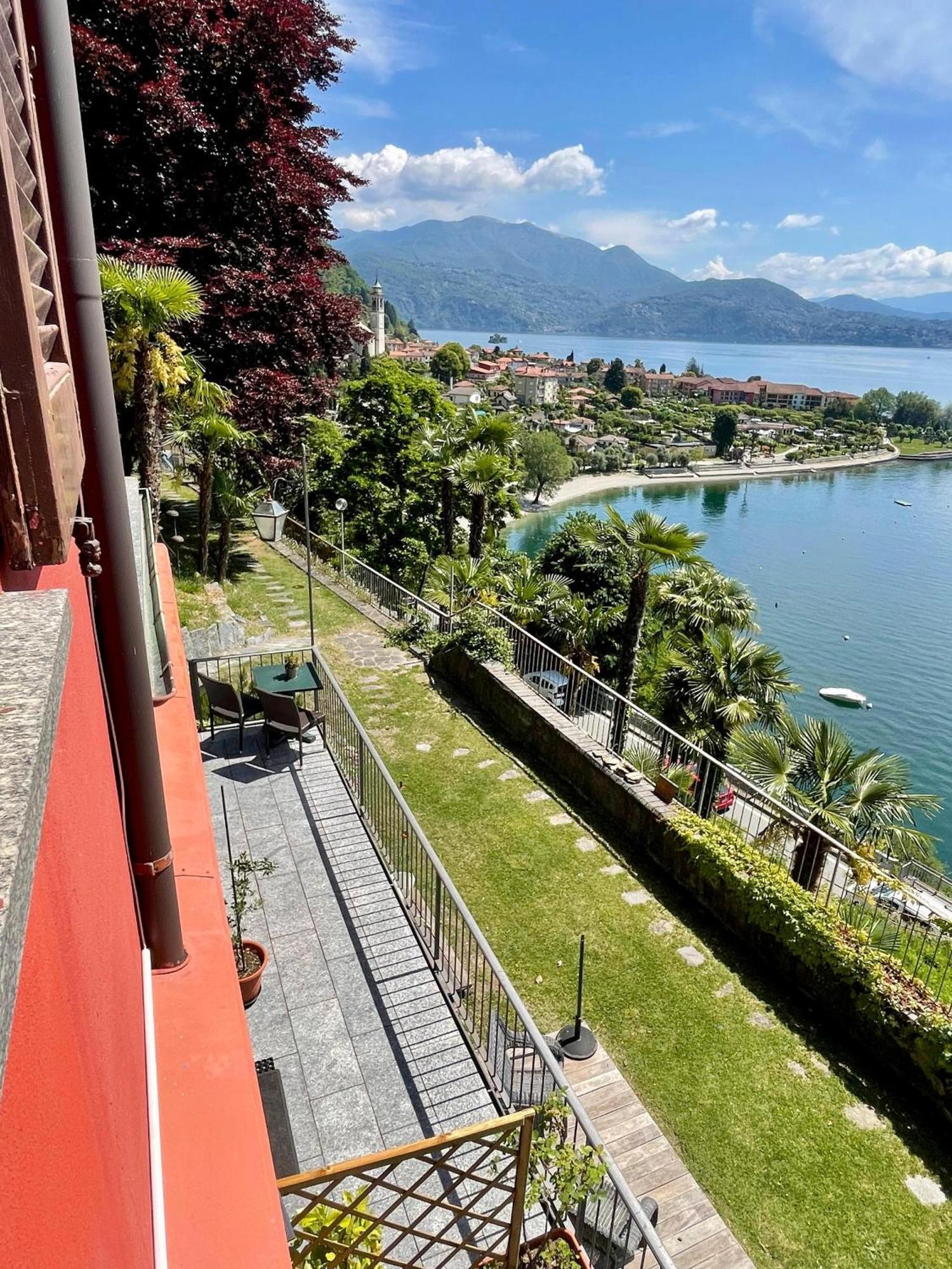 Villa Angelina Guest House カンネロ・リヴィエーラ エクステリア 写真